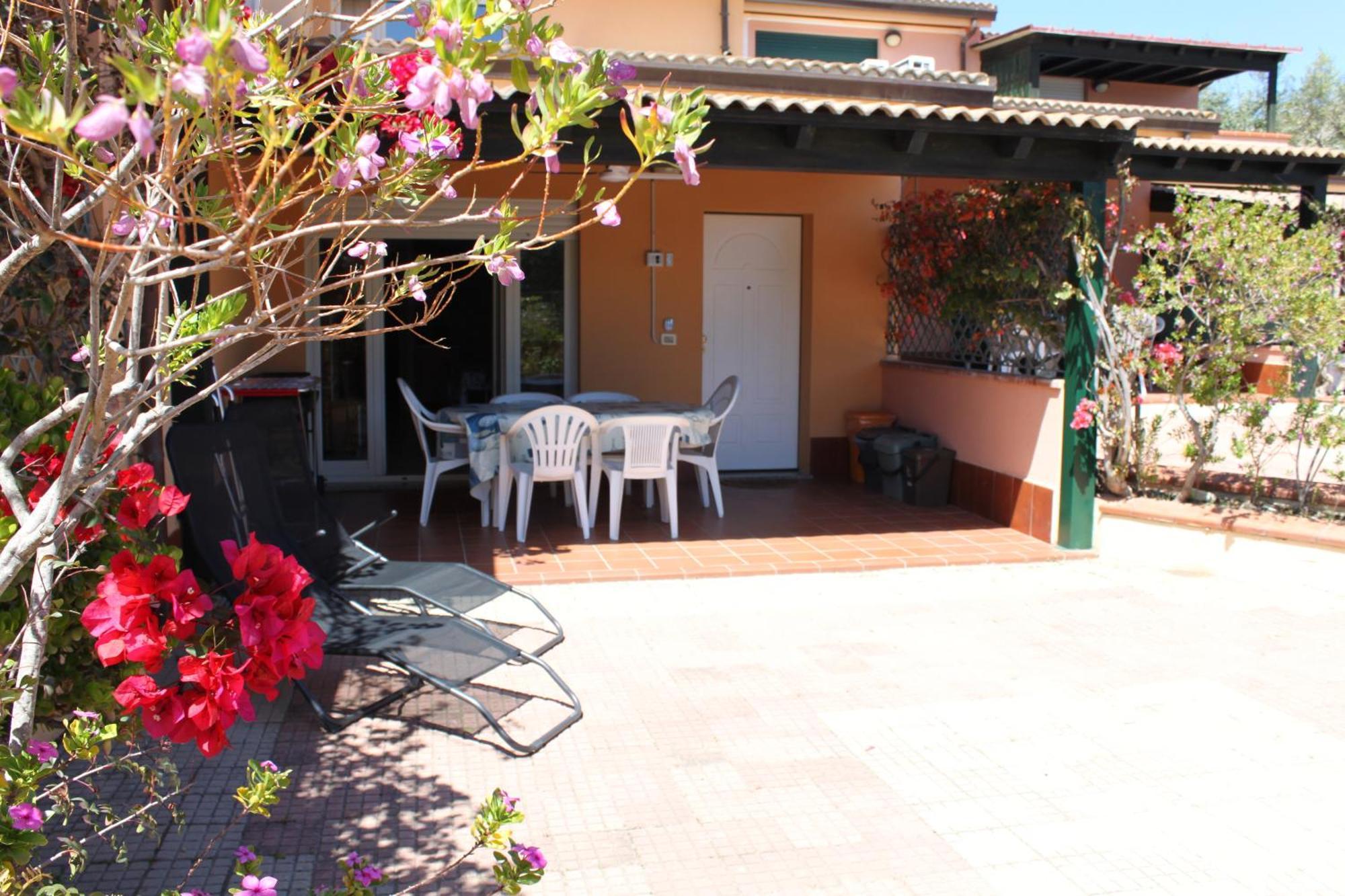 Arbatax Le Terrazze Sul Mare Aparthotel Luaran gambar