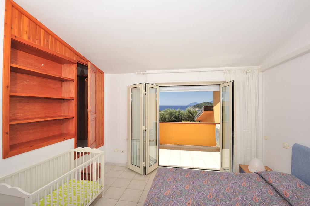 Arbatax Le Terrazze Sul Mare Aparthotel Bilik gambar