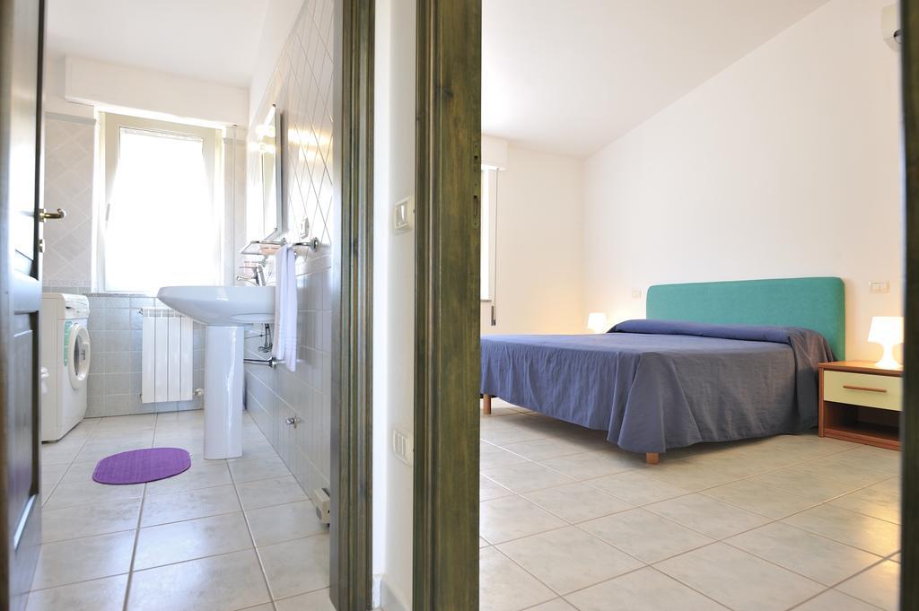 Arbatax Le Terrazze Sul Mare Aparthotel Bilik gambar